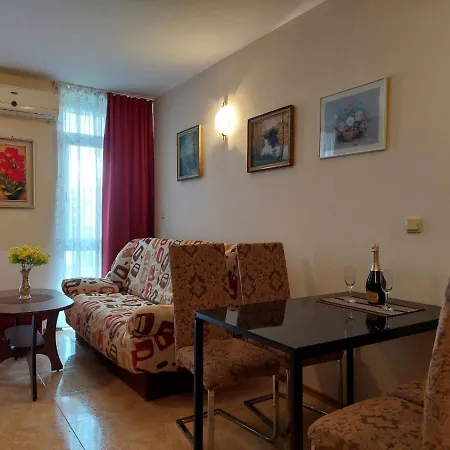 комплекс элит 4 несебр/солнечный берег * 阳光海滩